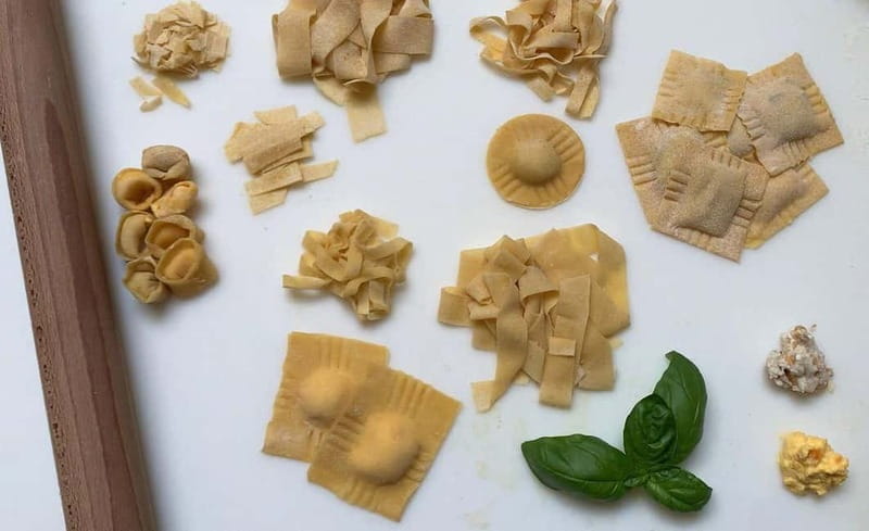 Rome: Pasta Cooking Class with Market Visit and Wine - Kitchen of Mamma: rolling dough and learning the real “feel”