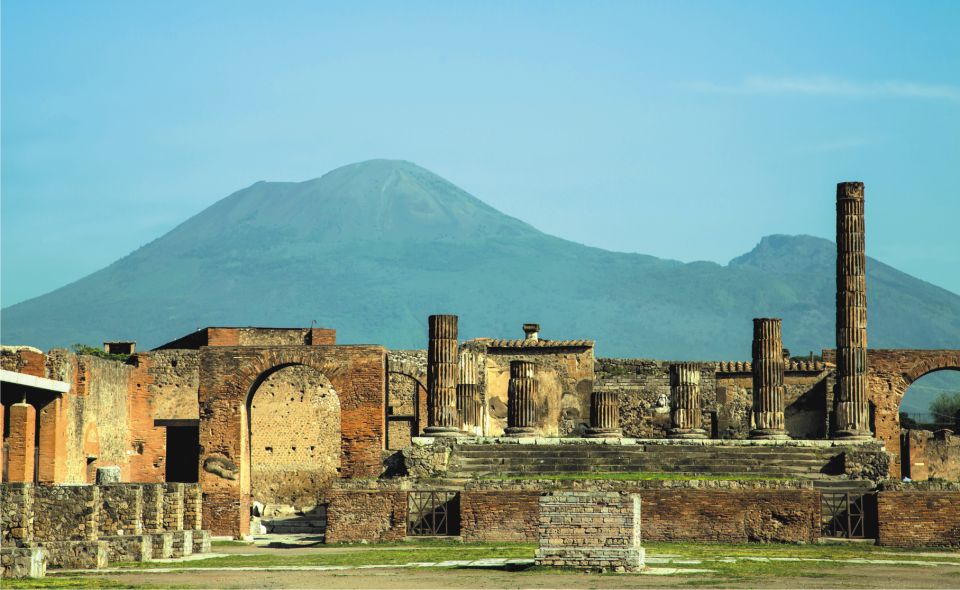 Rome: Pompeii and Naples Day Trip with Pompeii Entry Ticket - Who this day trip fits best