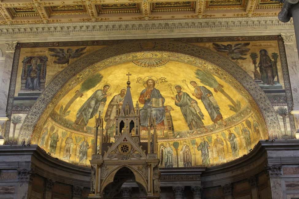 Rome: Private 3-Hour Tour by Chauffeur-Driven Vehicle - Vatican City in a Car Loop: Seeing It Without Getting Stuck