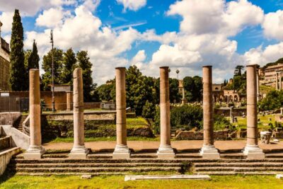 Rome: Private Custom Tour with a Local – Icons & Gems - Meeting point, walking pace, and the reality of getting between sites