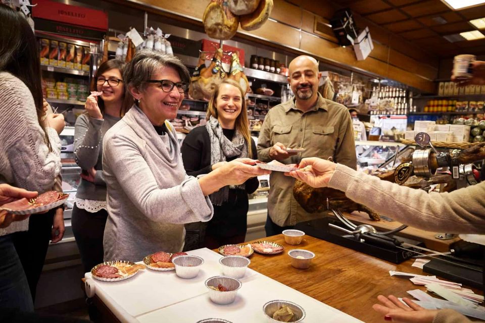 Rome: Private Food Tour in Trastevere and Campo de Fiori - Tastings you can look forward to: Roman pizza, supplì, and tomato rice
