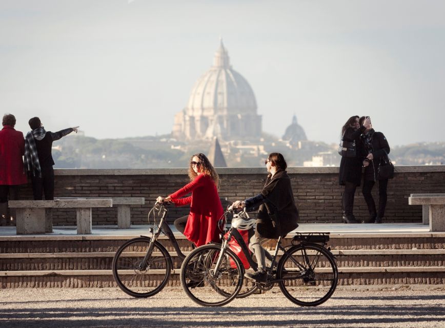 Rome: Private Half-Day Bike Tour with E-bike - Villa Borghese park time: a breather with a view