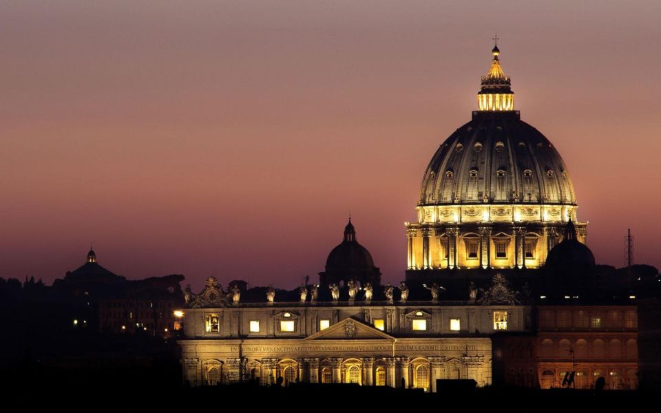 Rome: St. Peter's Basilica and Papal Tombs Walking Tour - From St. Peter’s Square to the basilica: Bernini’s master plan in real scale