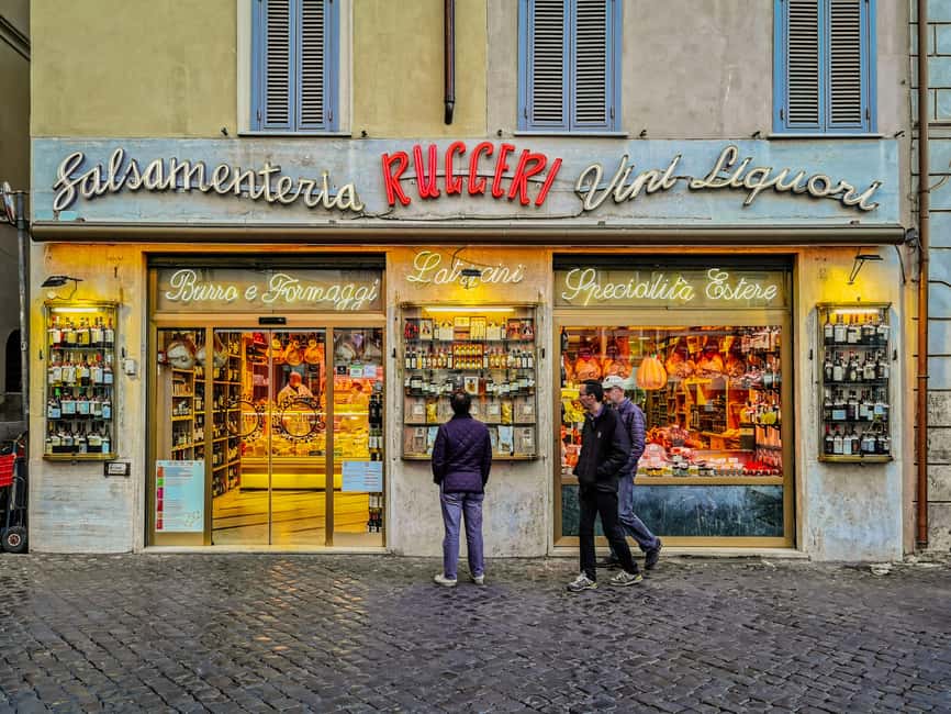 Rome: Trastevere and Campo de Fiori Food Tour - The Porchetta Moment at La Norceria di Iacozzilli: Crispy, Salty, and Best Paired