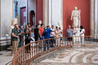 Rome: Vatican Museums, Sistine Chapel & Basilica Guided Tour - Pinecone Courtyard and Hall of Maps: the Vatican’s perfect warm-up