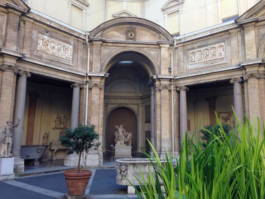 Rome: Vatican, Sistine & St. Peter's Fast Track Private Tour - What your private guide is doing besides talking