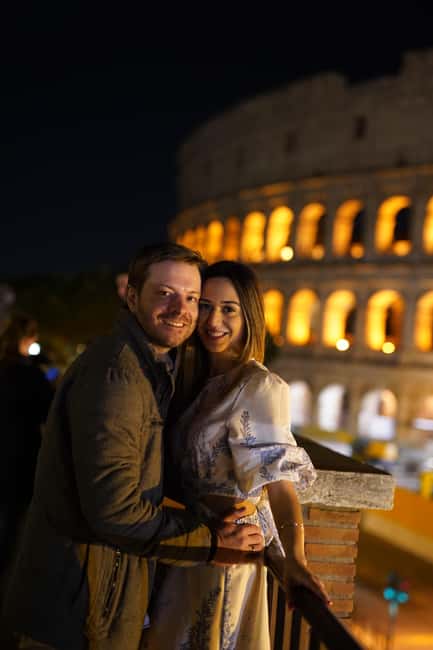 Rome: Vespa Night Tour with Aperol Spritz & Photos - Buco della Serratura and St. Peter’s: the quick sight-line that feels magical