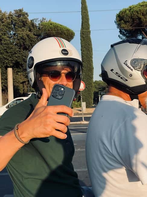 Rome’s Must-See Spots on Vespa (No Driving Needed) - Castel Sant’Angelo: big monument energy without the long hike