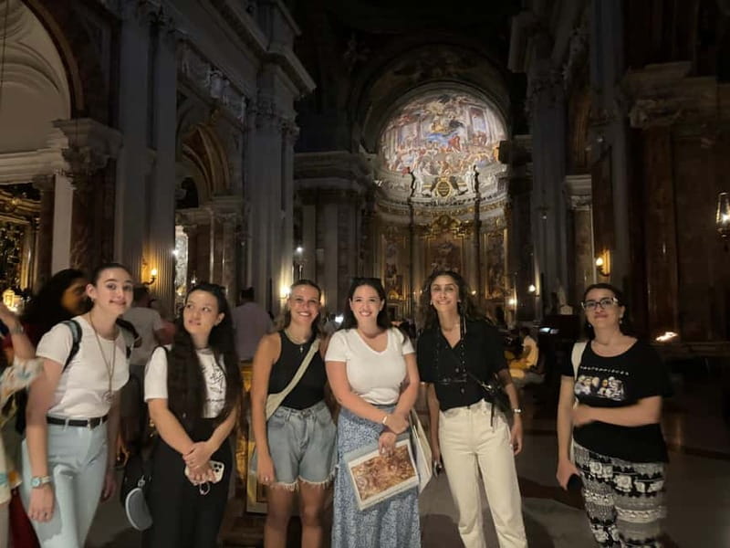 Via Roma: A Journey Through Time - Why this night route works so well in Rome